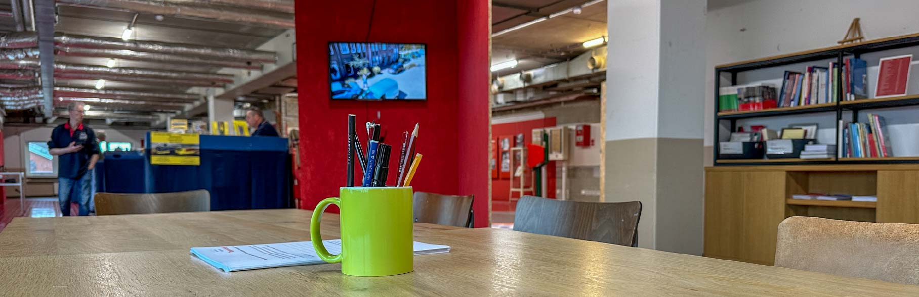 Tijdelijke tentoonstelling in voormalige kantine van het EKP-gebouw